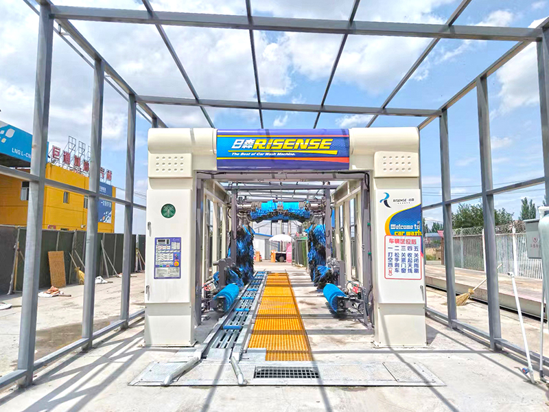 Tunnel car wash machine CC-692