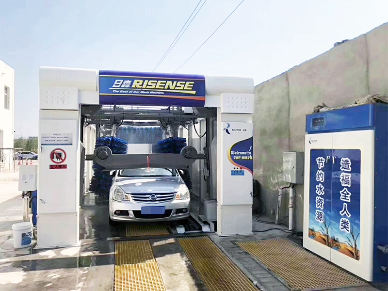 Tunnel car wash machine CC-692