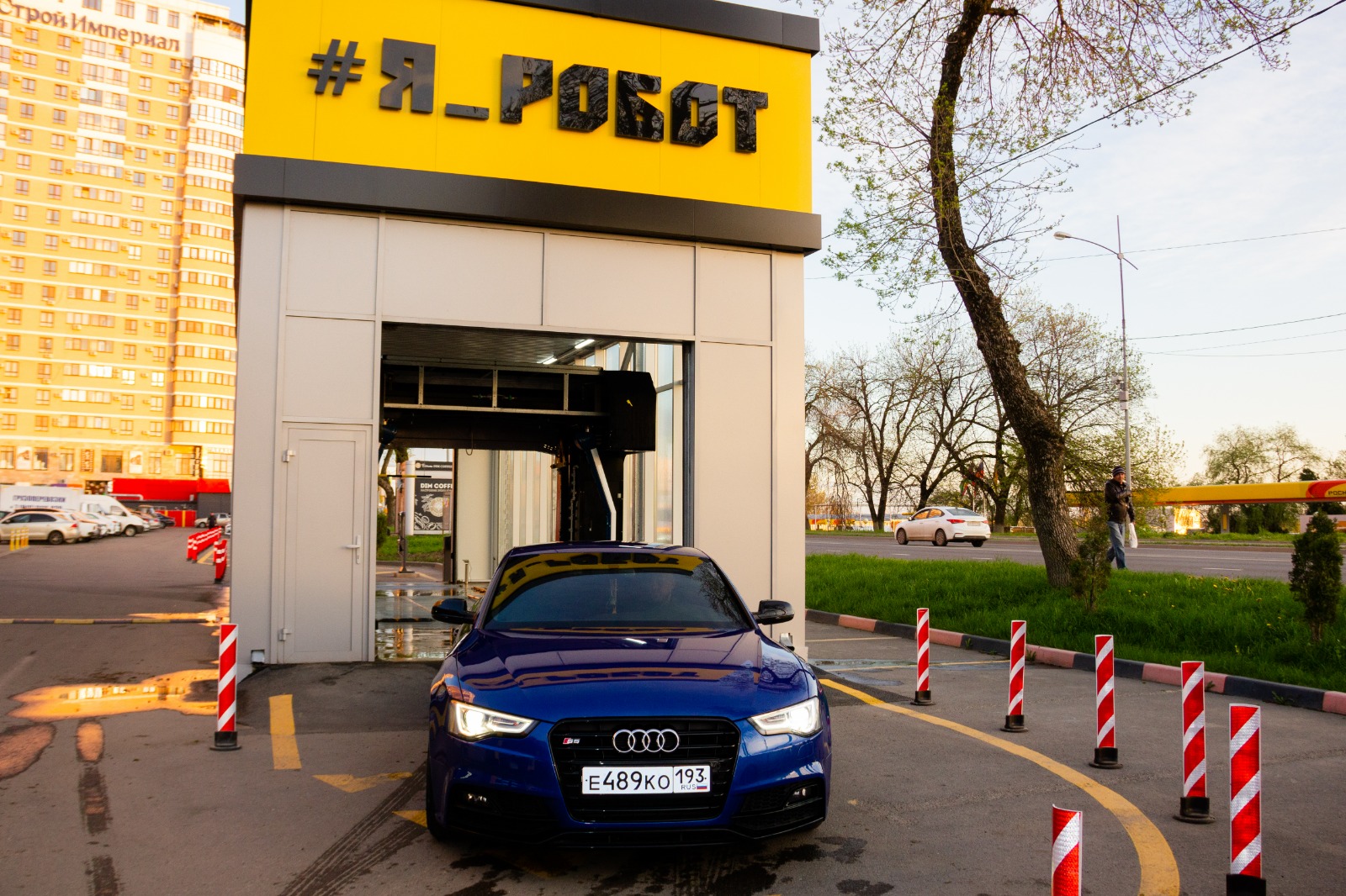 Risense single arm touchless car wash machine HP-261 installed in Russia