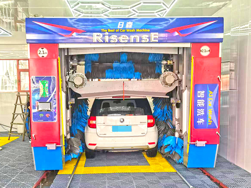 Máquina de lavagem de automóveis com capotamento inteligente e sem vigilância CF-360