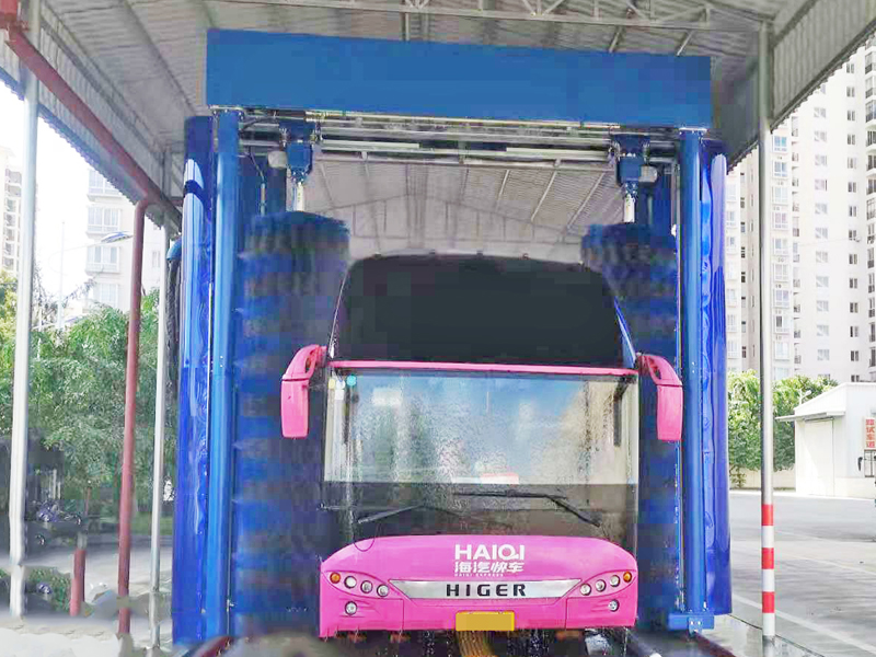 جهاز غسيل الحافلات والشاحنات التلقائي بفرش موديل : سي بي-720