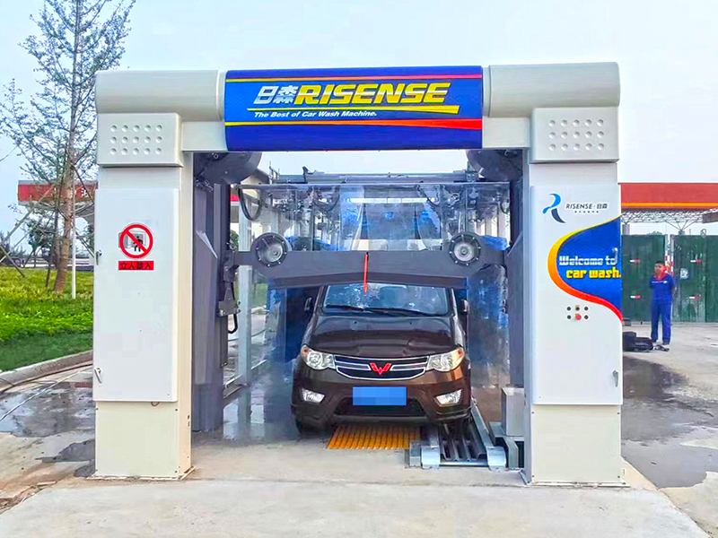 Tunnel de Lavage de Voiture CC-692